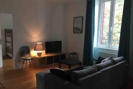 Magnifique Et Lumineux Appartement Au Coeur Du Sancy