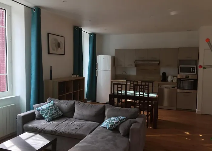 Magnifique Et Lumineux Appartement Au Coeur Du Sancy