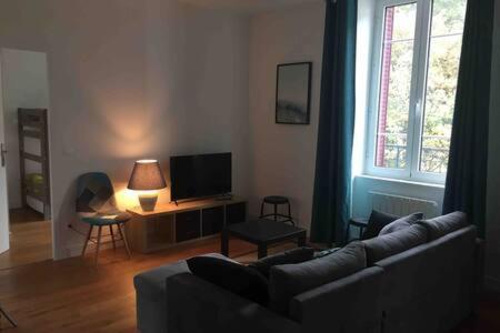 Magnifique Et Lumineux Au Coeur Du Sancy Apartamento *